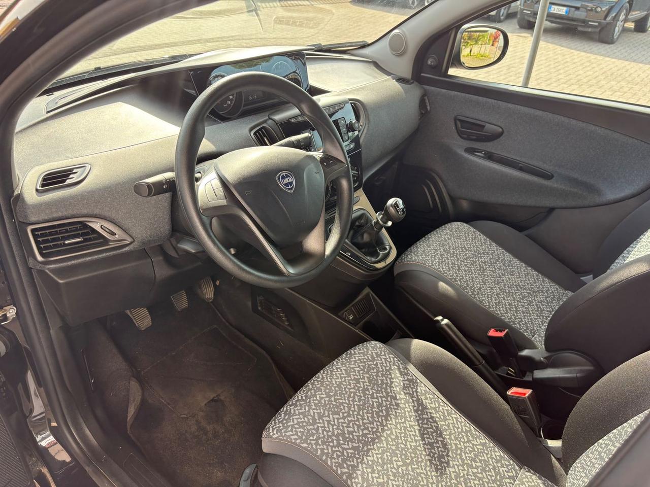 Lancia Ypsilon Black Noir 1.2 #10441