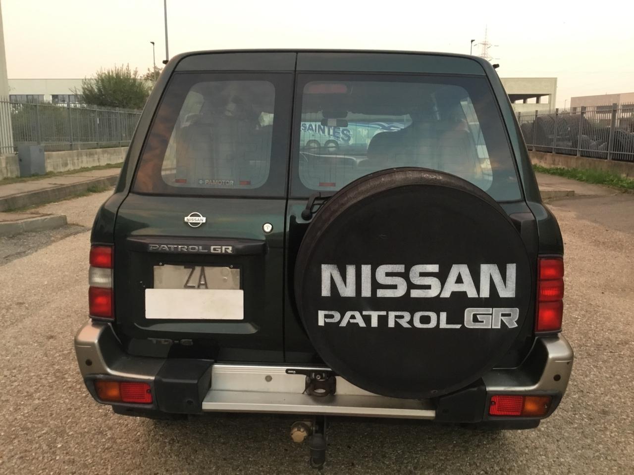 Nissan Patrol GR 2.8 TD 5 porte SE Wagon