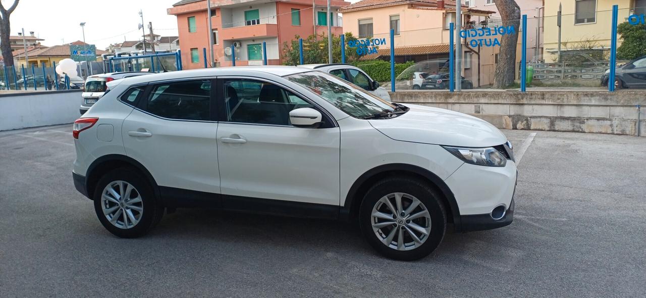 Nissan Qashqai 1.5 dCi Tekna