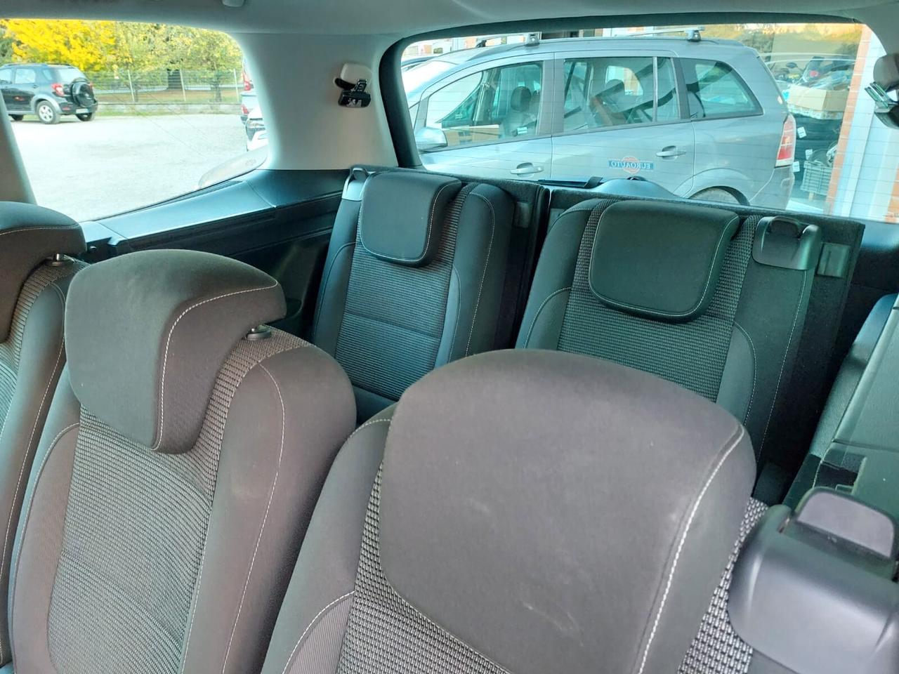 Volkswagen Sharan 2.0 TDI 150 CV SCR DSG Business BlueMotion Technology