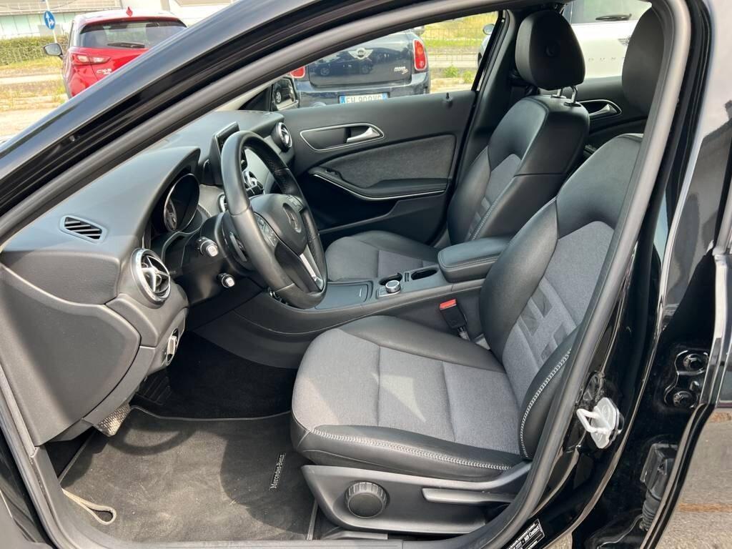 Mercedes-benz GLA 200 GLA 200 CDI Automatic 4Matic Sport