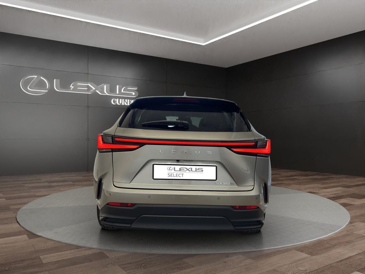 Lexus NX 350h 2.5 Luxury 4wd 244cv e-cvt