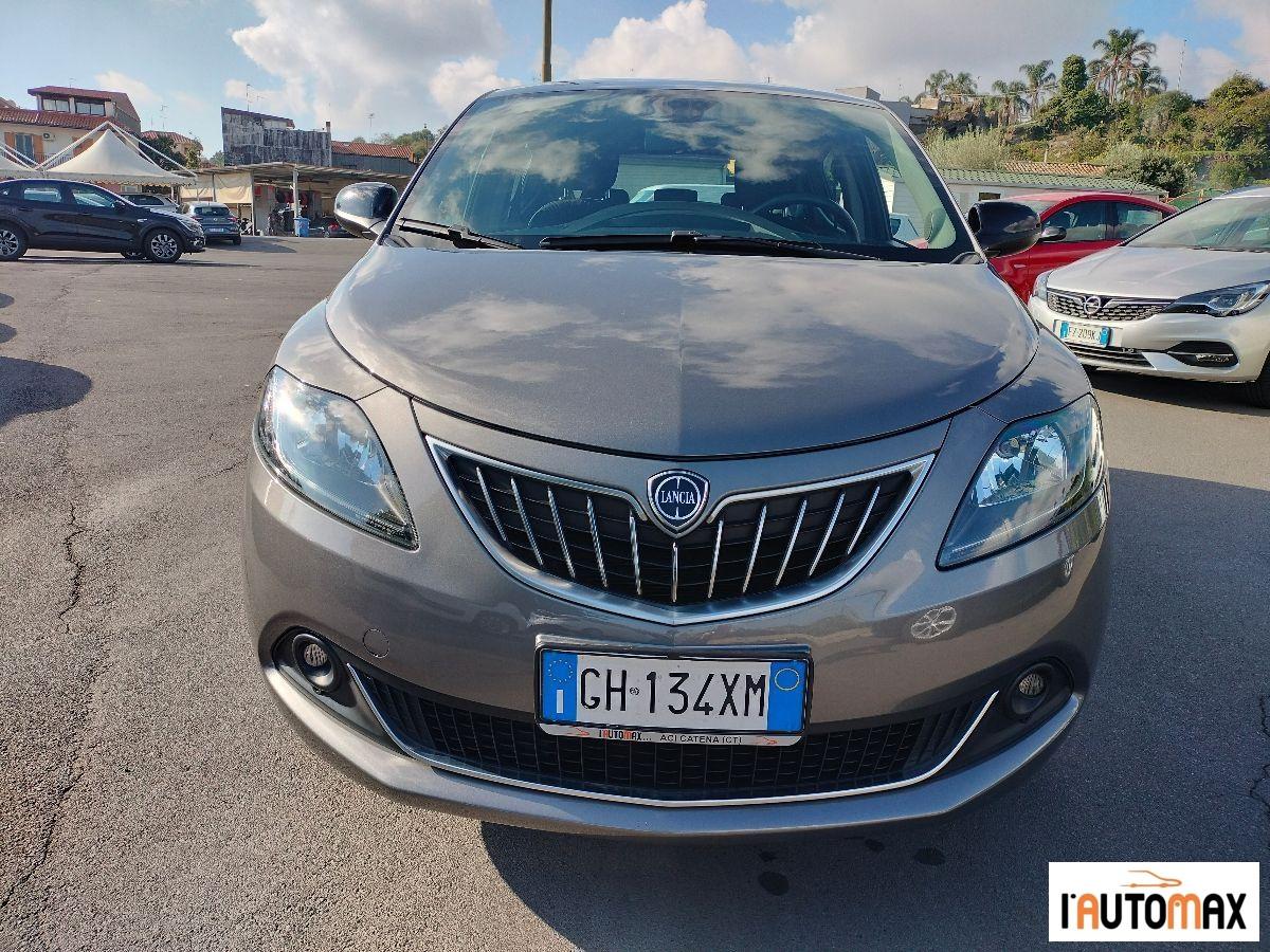 LANCIA - Ypsilon 1.0 firefly hybrid Gold s&s 70cv