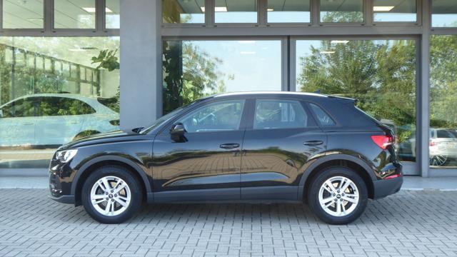AUDI Q3 35 TDI Quattro S-Tronic Business