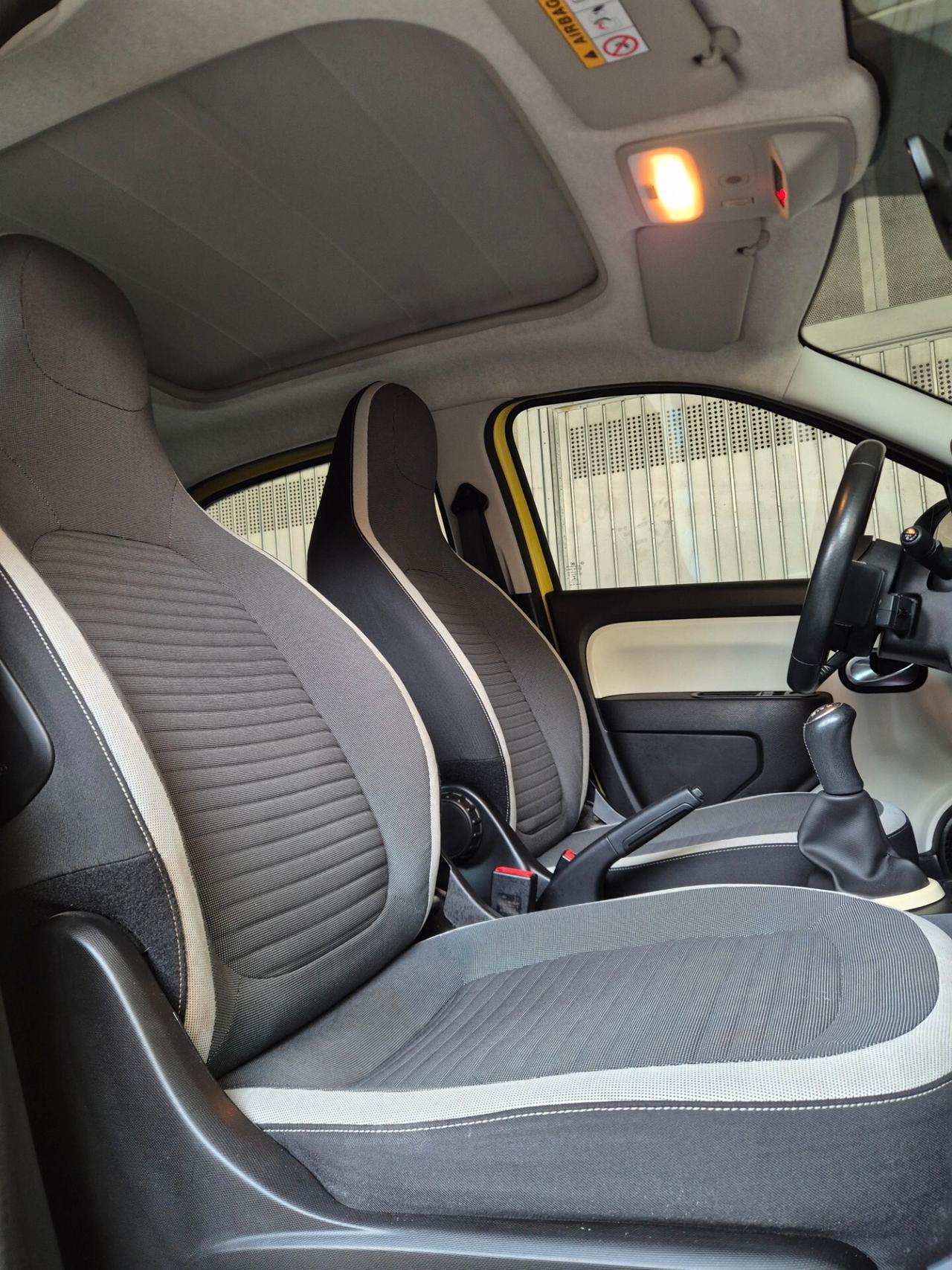 Renault Twingo TCe 90 CV EDC Openair