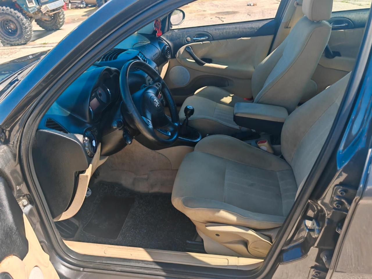 Alfa Romeo 147 1.9 JTD (120) 5 porte Collezione
