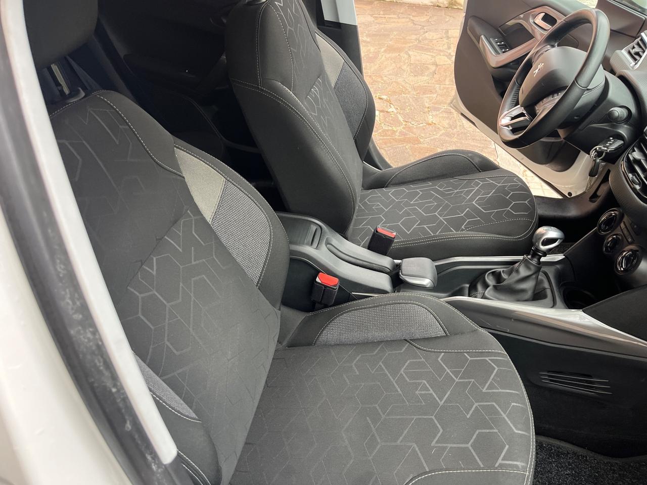 Peugeot 2008 BlueHDi 100 Active