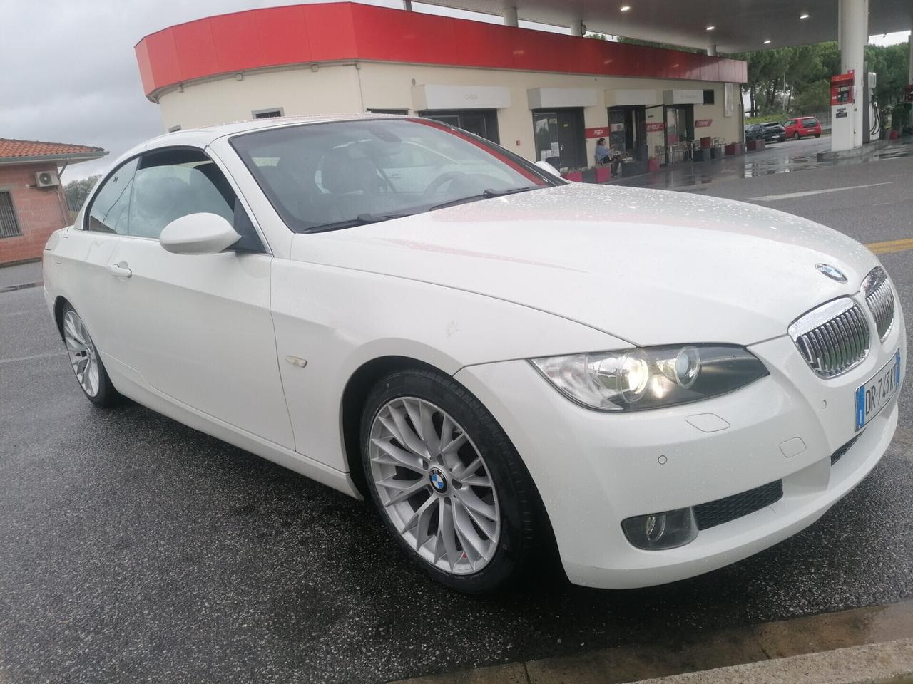 BMW 320d CABRIO Msport-PELLE-NAVI-BIXENON-