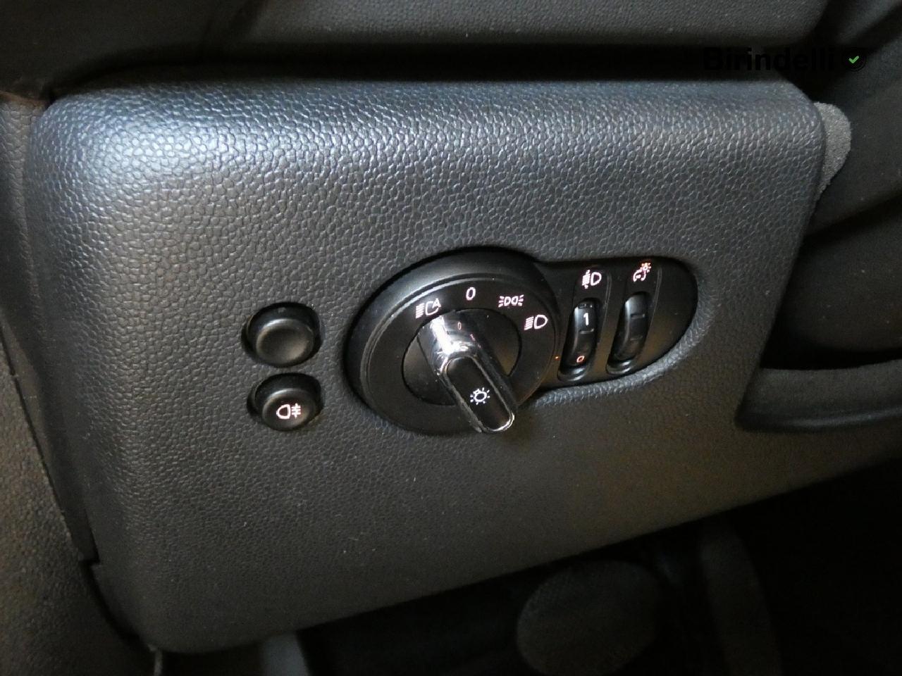 MINI Mini 5 porte (F55) - Mini 1.5 Cooper Camden 5 porte