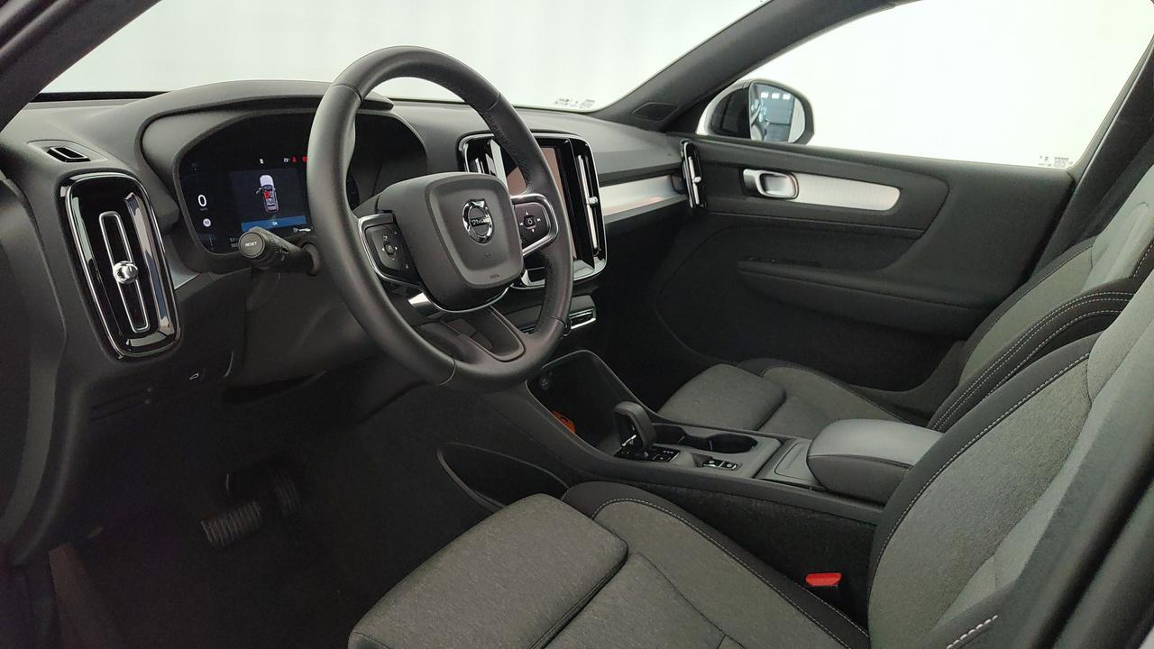 VOLVO XC40 2.0 b3 Core auto