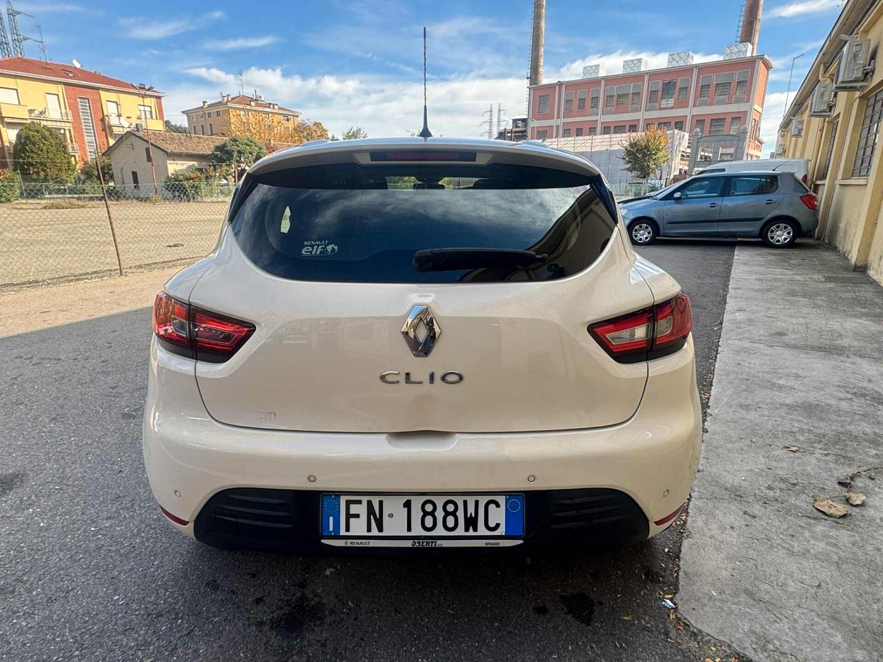 Renault Clio 2018 0.9 GPL/BENZ EURO 6B