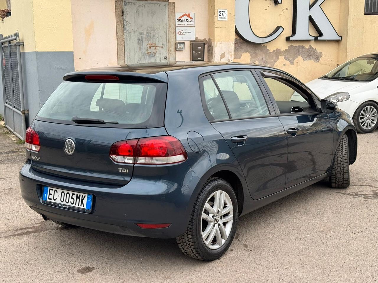 Volkswagen Golf 1.6 TDI DPF 5p. Highline