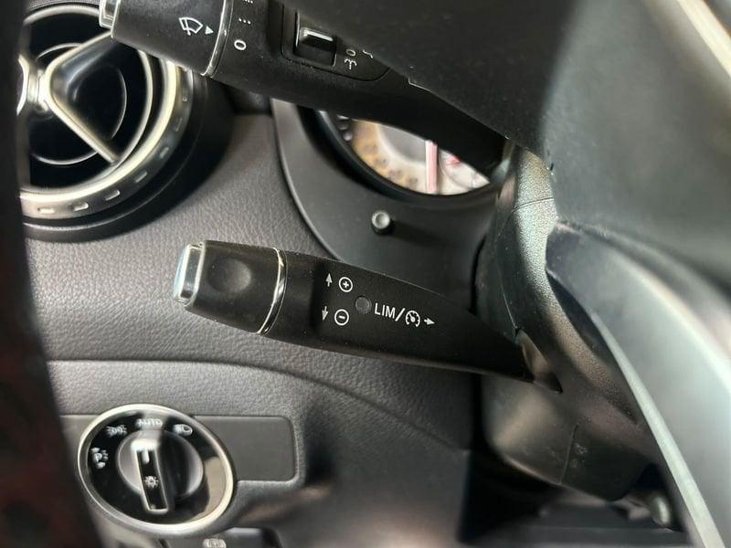 Mercedes-Benz GLA GLA 200 Premium