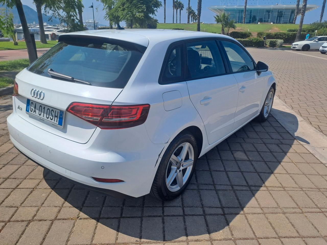 Audi A3 SPB 40 e-tron S tronic Admired