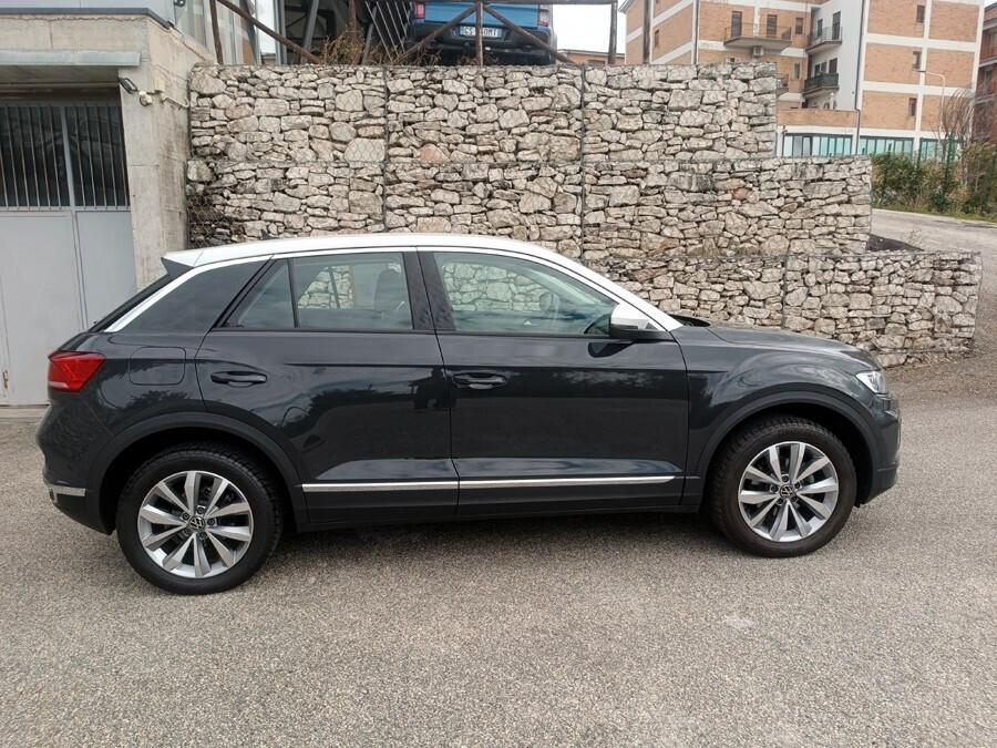 Volkswagen T-Roc 2.0 TDI SCR Style BlueMotion Technology LED, Navi, KM Certif. VW!
