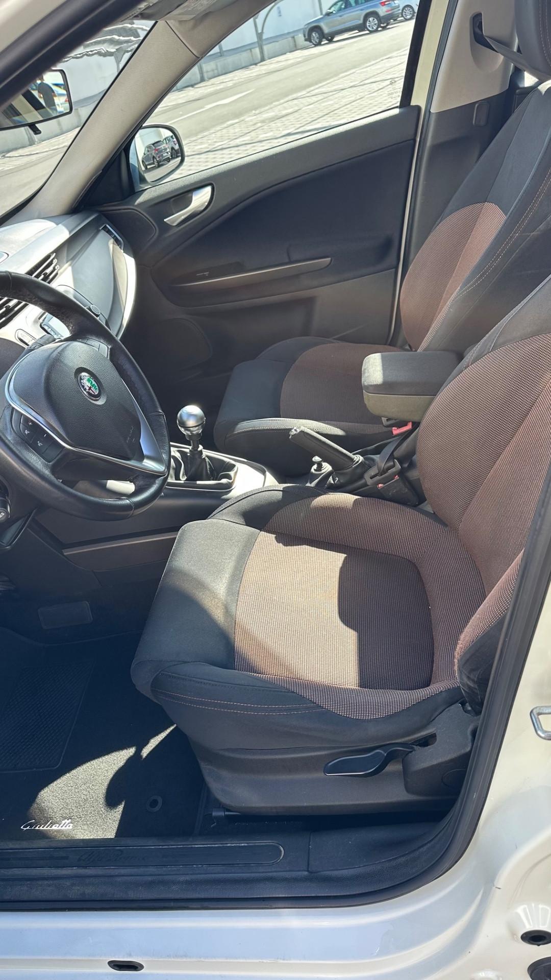 ALFA ROMEO GIULIETTA 1.6 JTDM 105CV SPORTIVA QUADRIFOGLIO