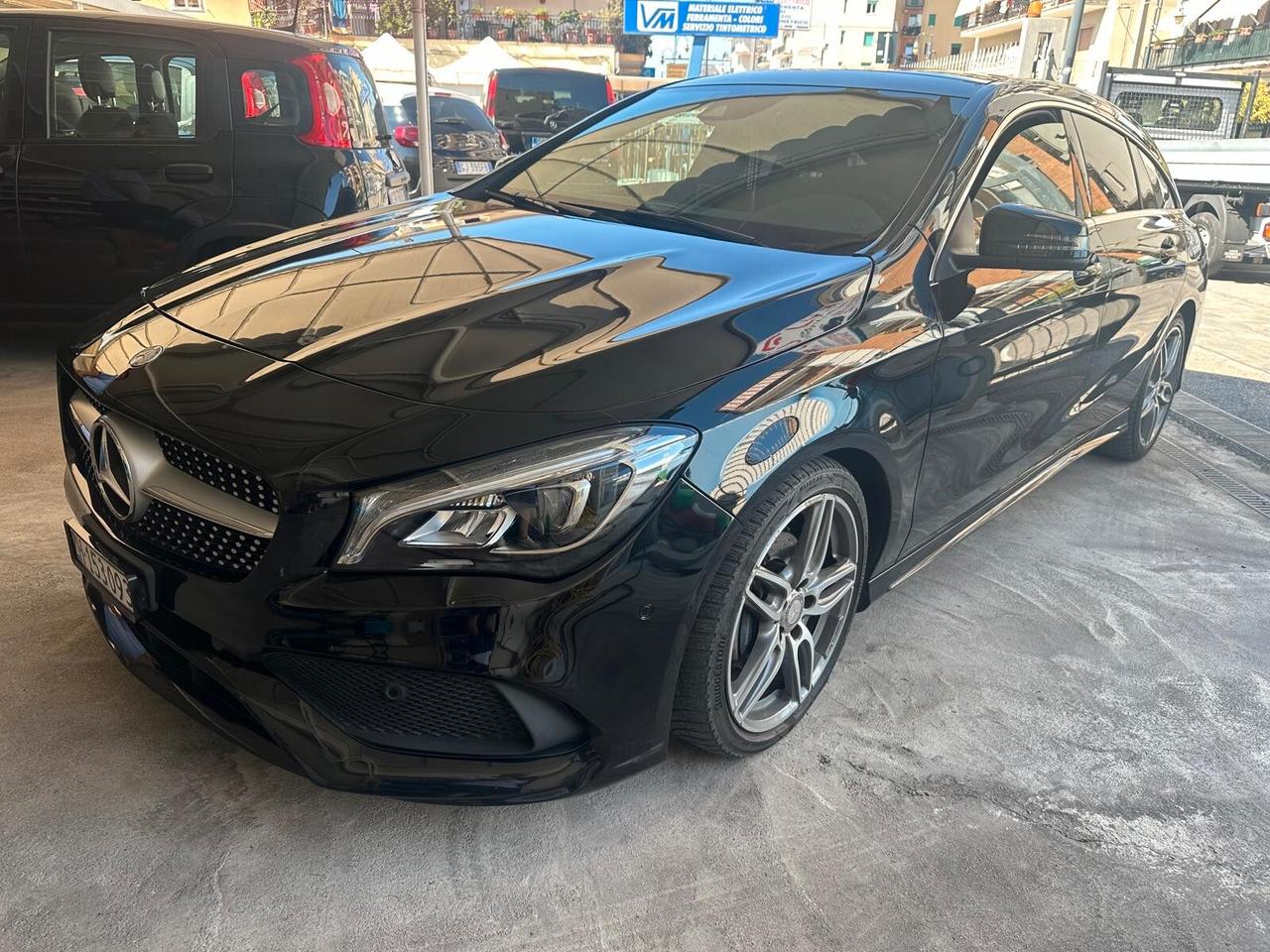 Mercedes-benz CLA 200d 4 MATIC "AMG" /PERFECT
