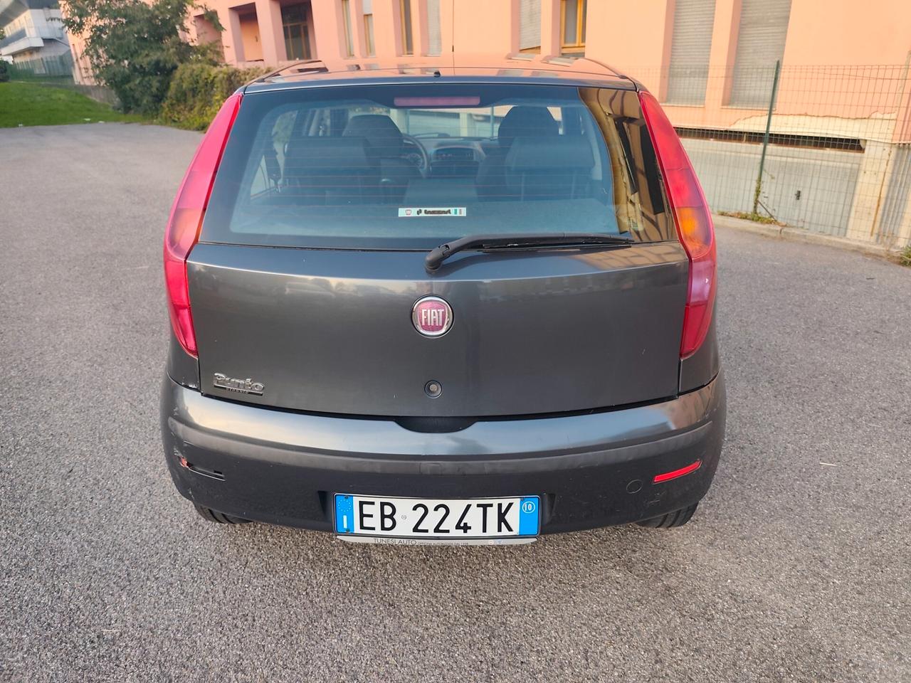 Fiat Punto 1.2 Benz 5 porte 1° proprietario