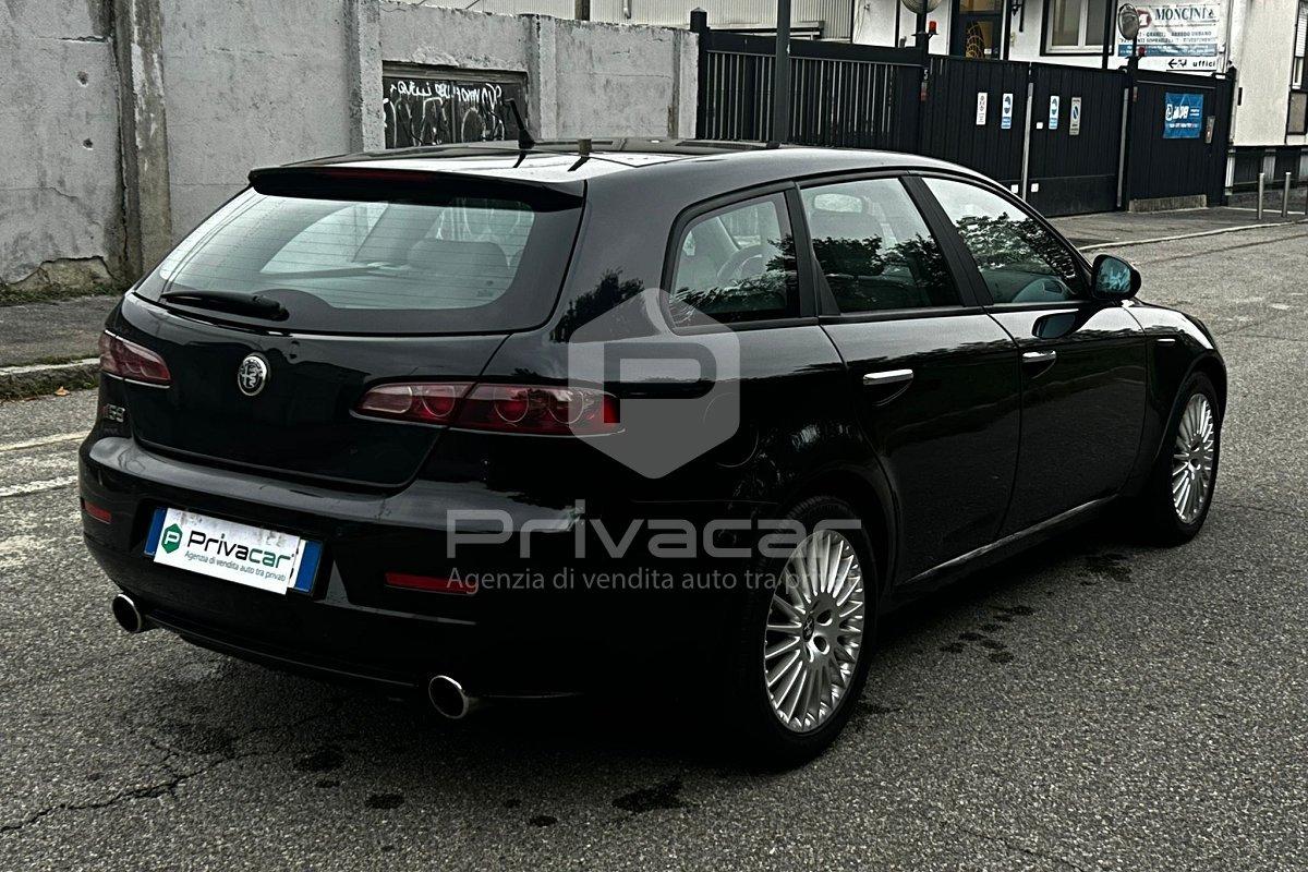 ALFA ROMEO 159 1.9 JTDm 16V Sportwagon Exclusive Q-Tronic