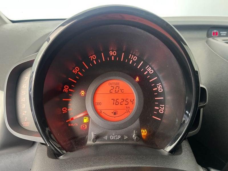 Toyota Aygo Aygo 5p 1.0 x-play tss