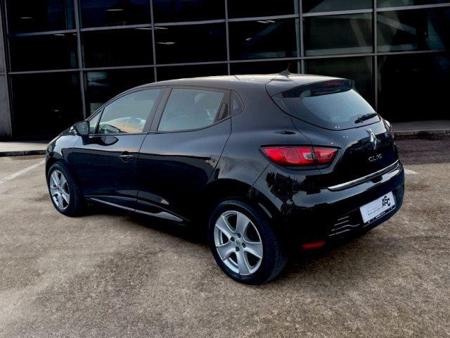 RENAULT Clio 1.2 BENZ 75CV 5 porte ADATTA A NEOPATENTATI