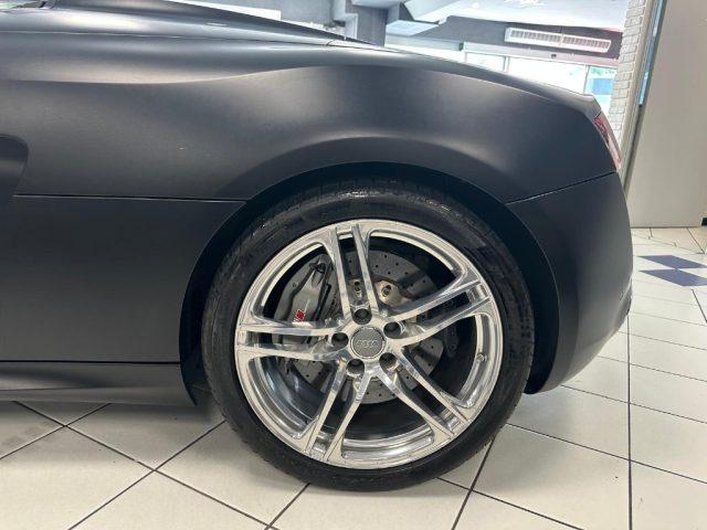 AUDI R8 Spyder 5.2 V10 FSI quattro R tronic