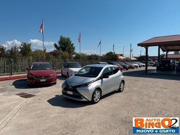 Toyota Aygo 1.0 VVT-i 69 CV 5 porte x-cool TSS