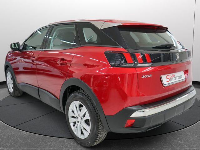 PEUGEOT 3008 BlueHDi 130 S&S Business
