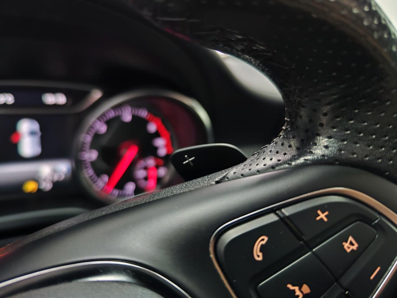 Mercedes-benz GLA 200 d Automatic Premium TETTO