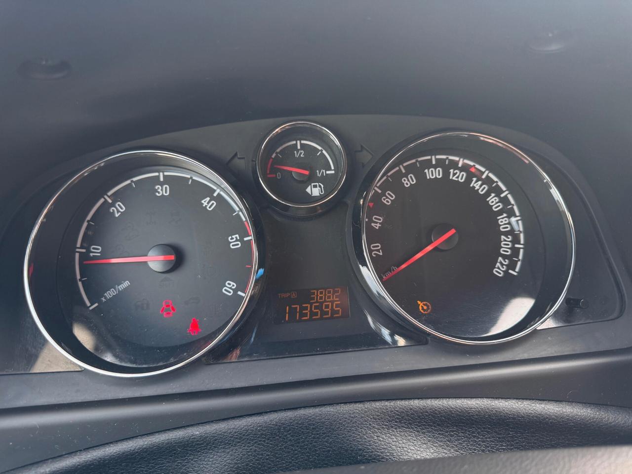 OPEL ANTARA 2.2 CDTI 163CV 2011