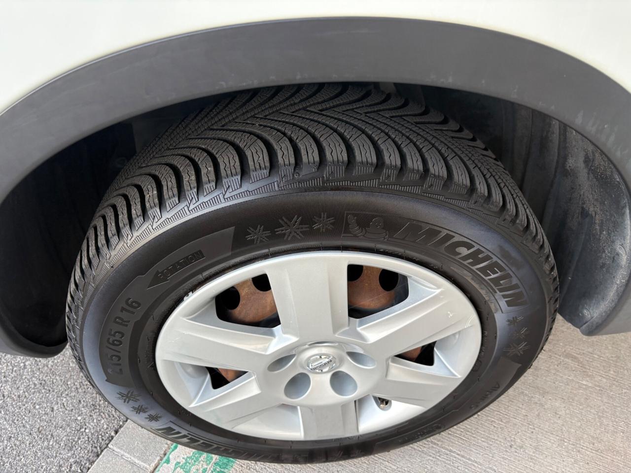 Nissan Qashqai 1.5 dCi anno 2014 garanzia 12/24.