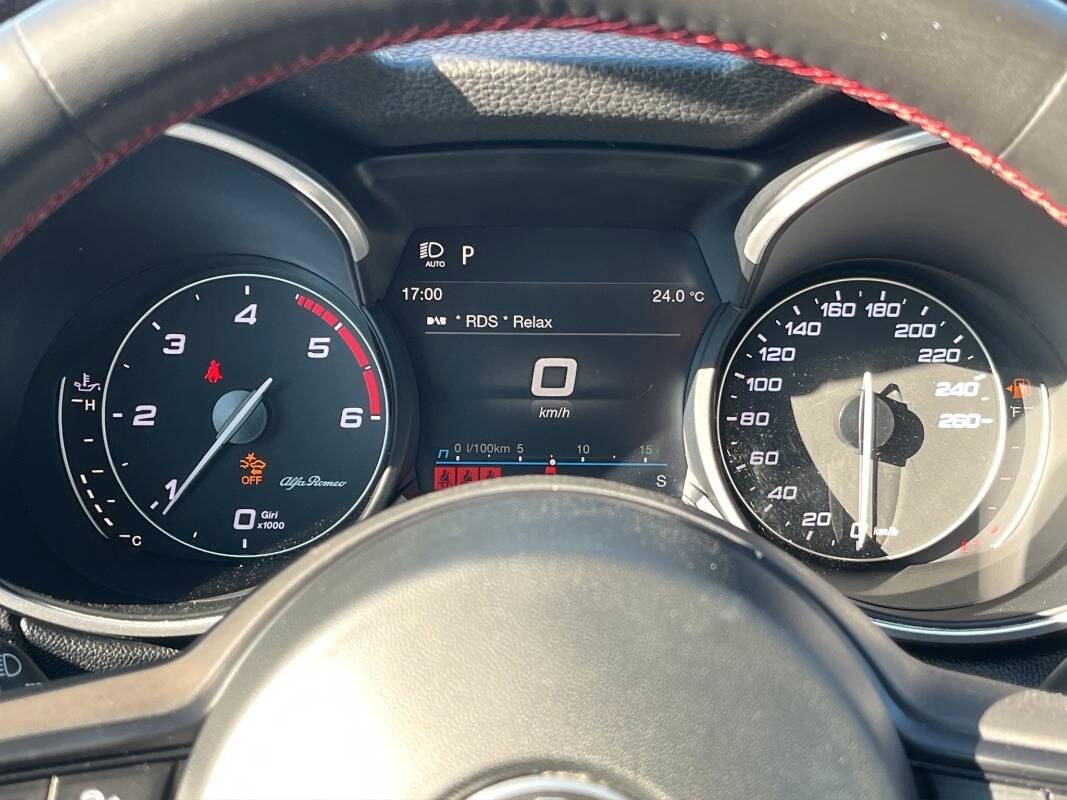 Alfa Romeo Stelvio 2.2 t Super Business Q4 190cv auto