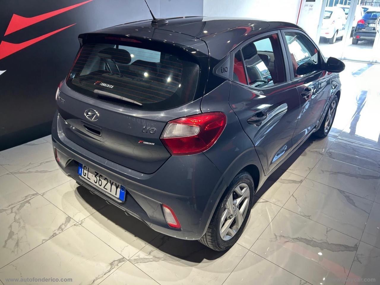HYUNDAI i10 1.0 MPI AT Tech
