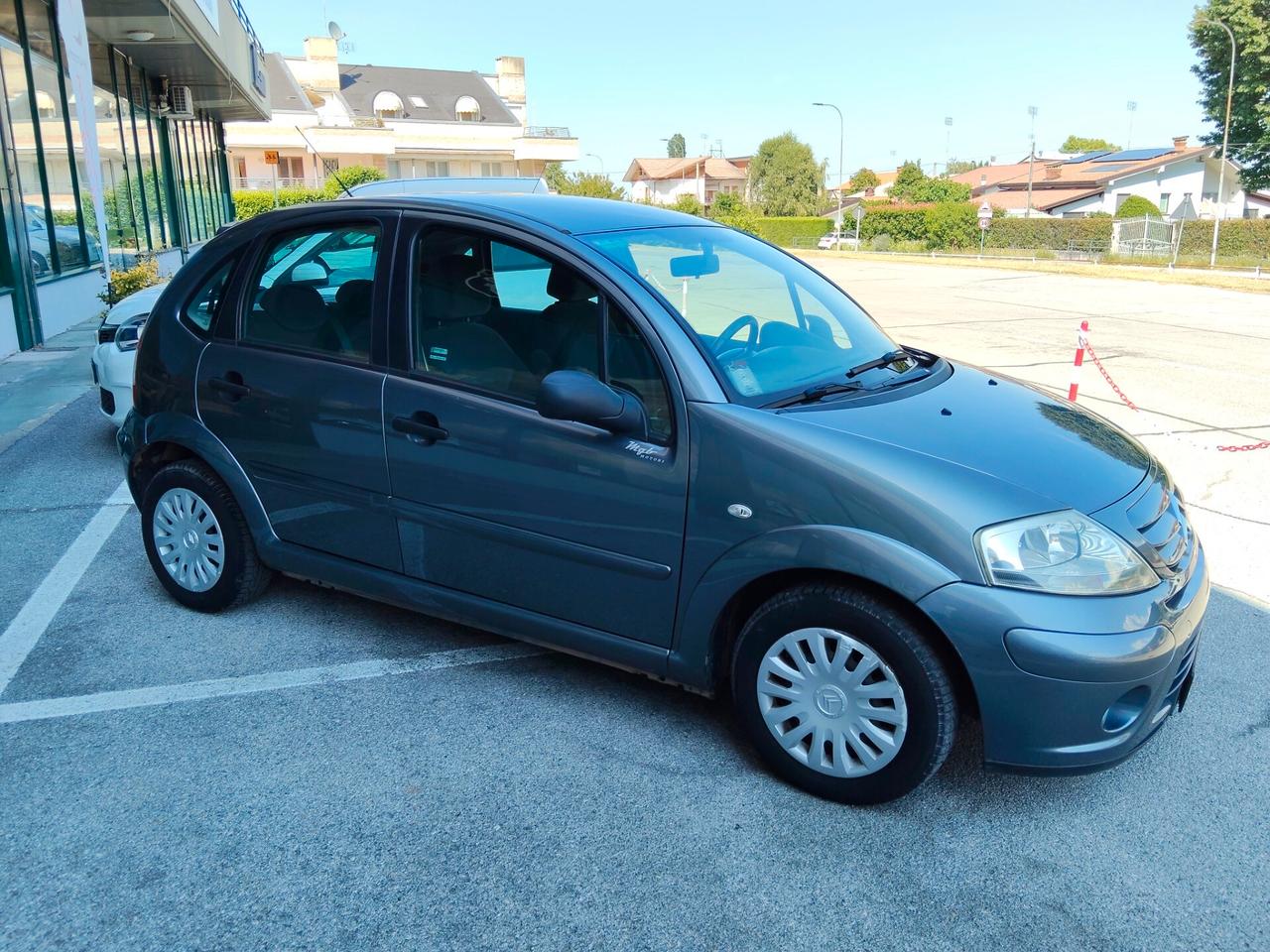 Citroen C3 1.4 GPL 73cv
