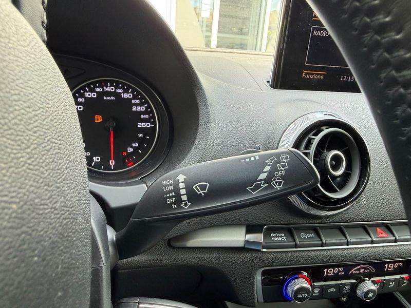 Audi A3 A3 SPB 1.6 TDI clean diesel 110cv 6m ADMIRED S-LINE