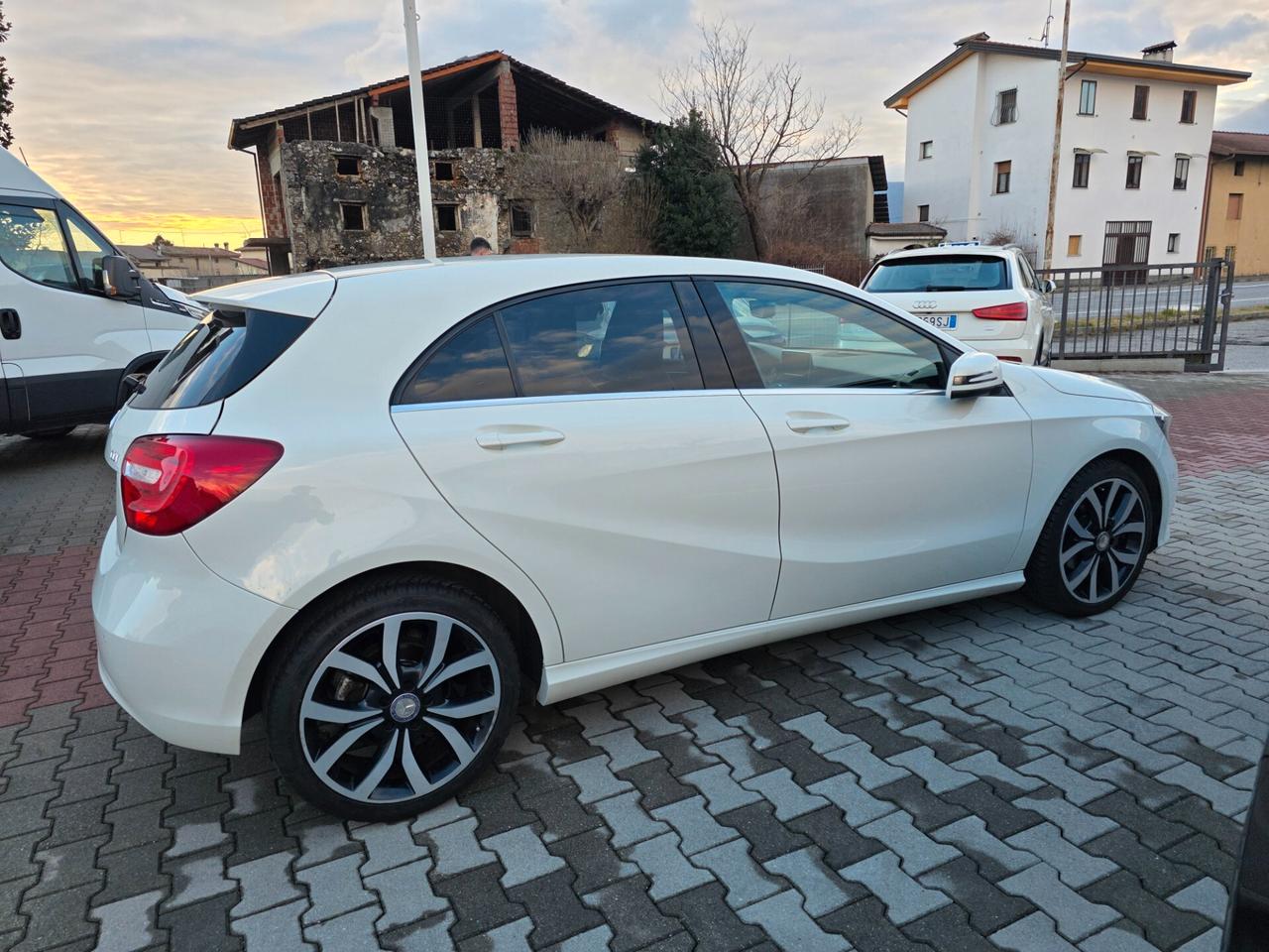 Mercedes-benz A 180 CDI Premium