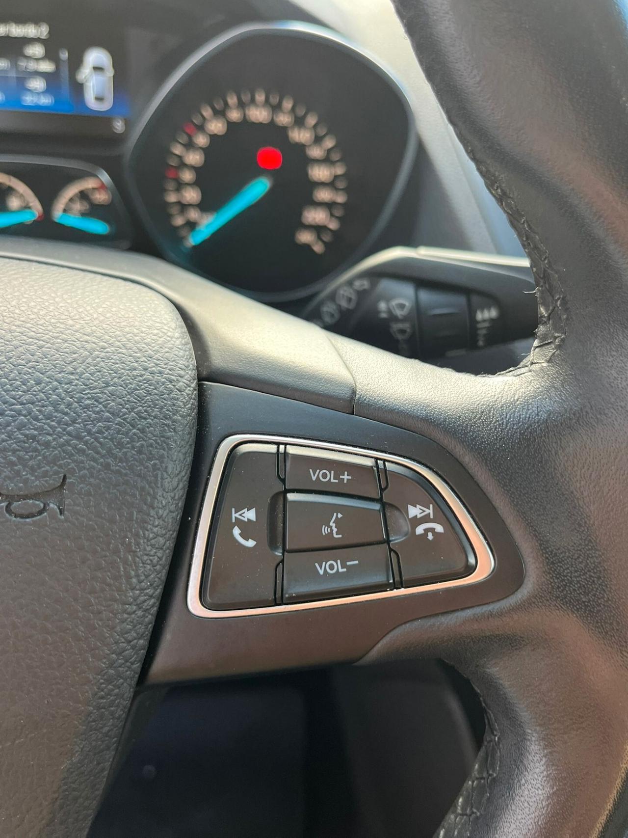 Ford Kuga 2.0 TDCI 150 CV S&S 2WD Titanium