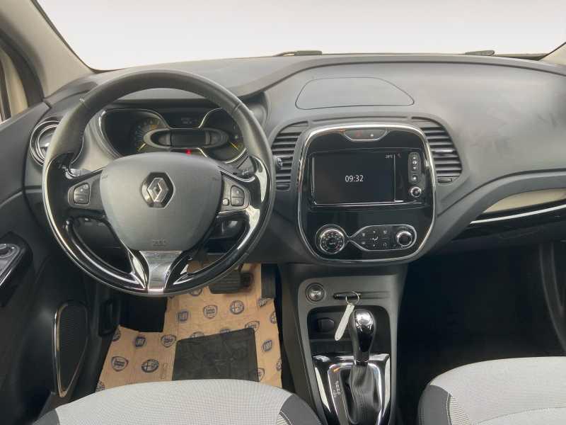 RENAULT Captur 1.2 tce Intens 120cv edc E6