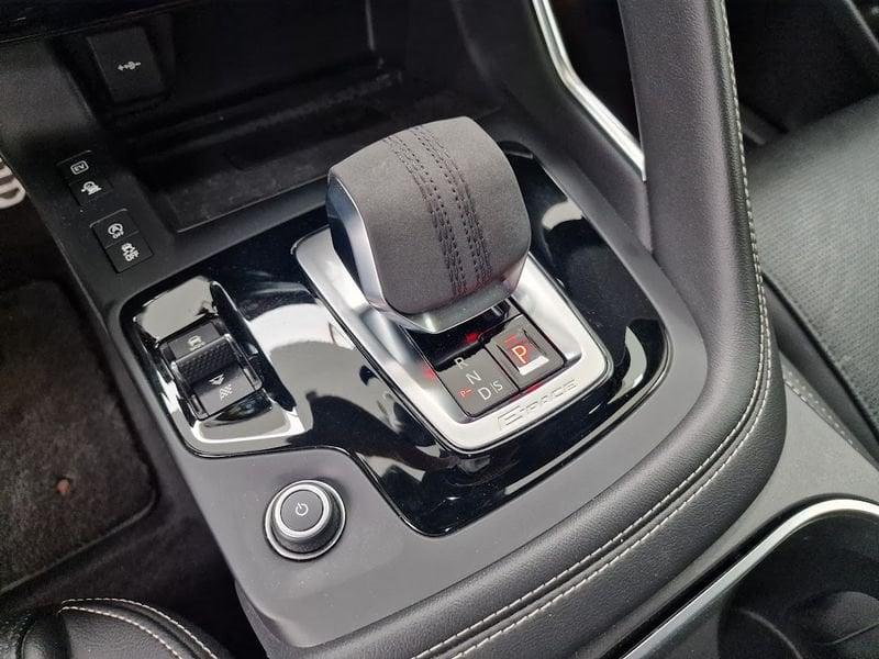 Jaguar E-Pace 1.5 P300e R-DYNAMIC SE AUTO 4WD - IVA ESPOSTA