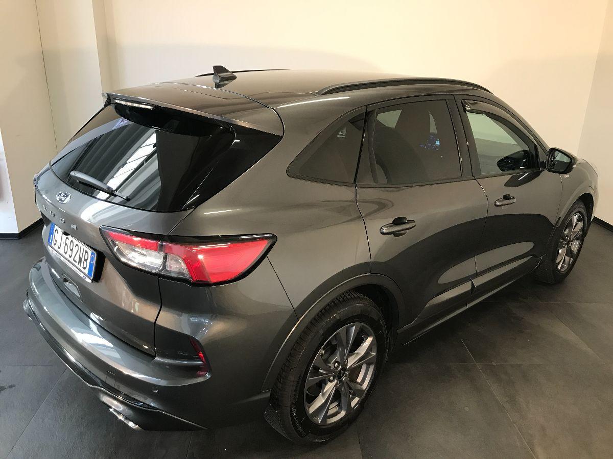 FORD Kuga 1.5 TDCI 120 CV ST-Line