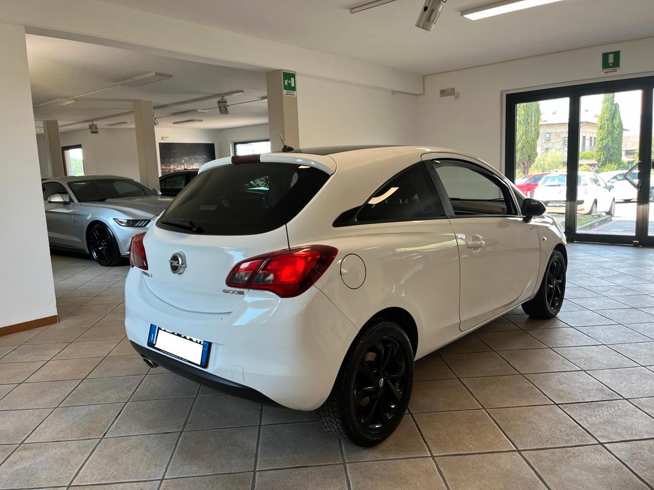 Opel Corsa 1.3 CDTI ecoFLEX 95CV Start&Stop Coupé b-Color