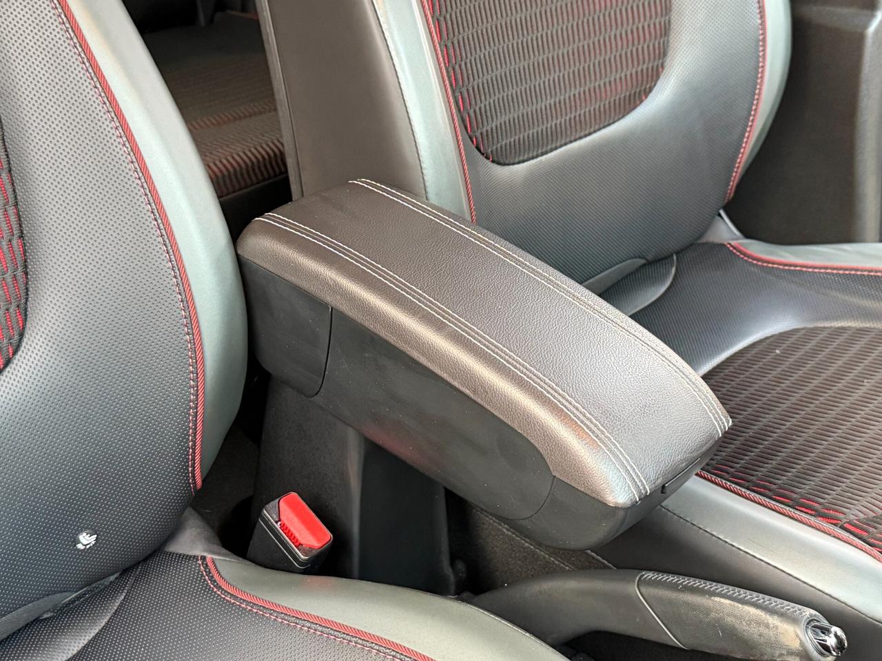 Renault Captur 1.5 dCi Hypnotic *KM 79.000 - 2017