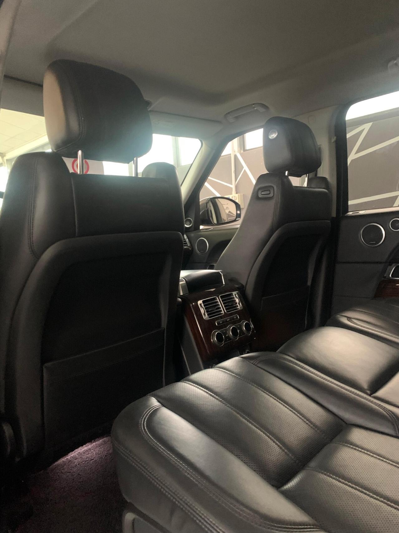 Land Rover Range Rover 3.0 TDV6 Vogue