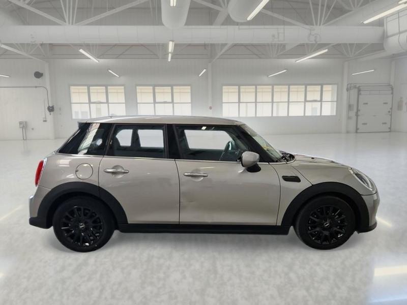 MINI COOPER CLASSIC AUTO 5 PORTE BERLINA