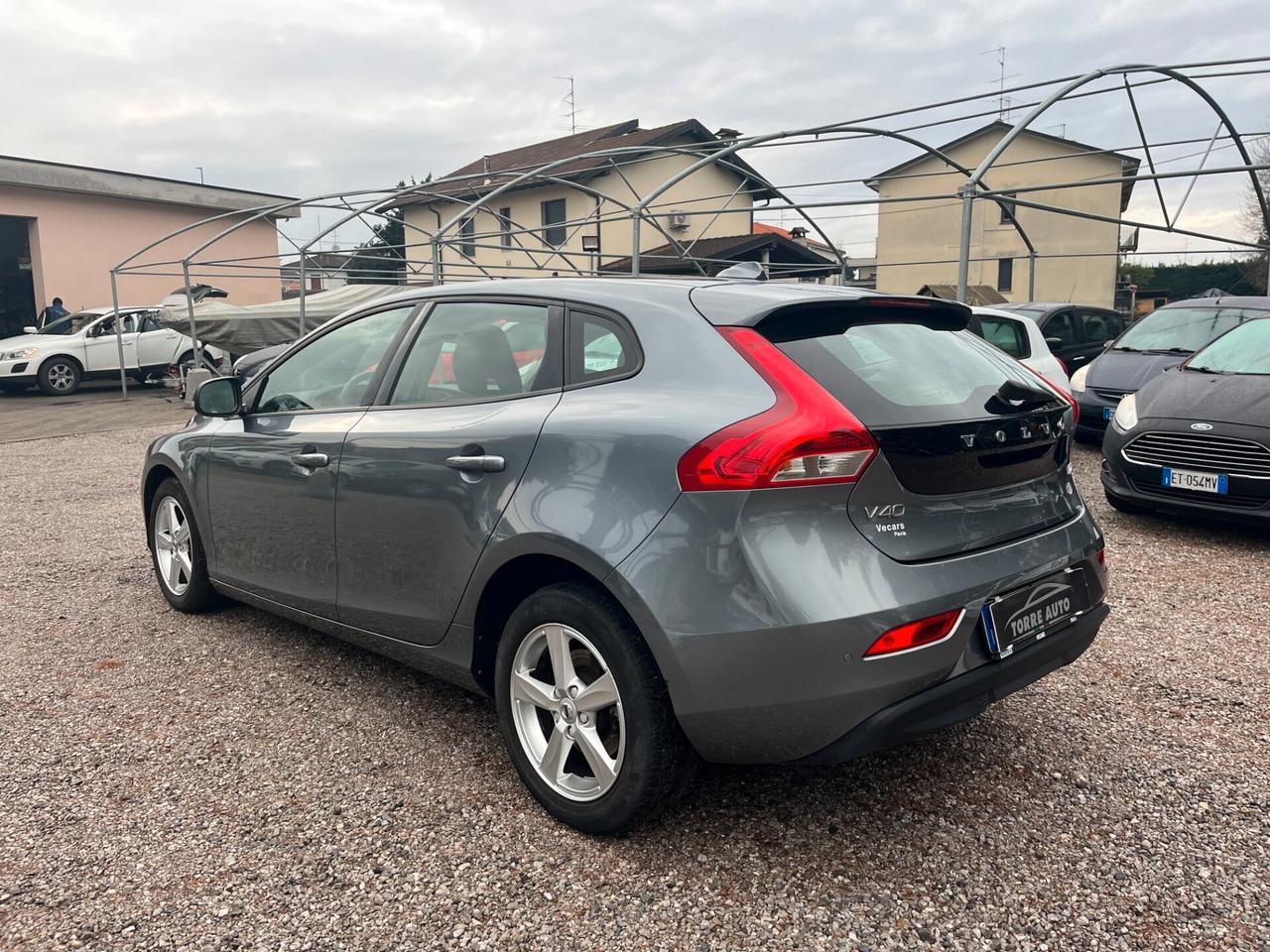 Volvo V40 D2 Business