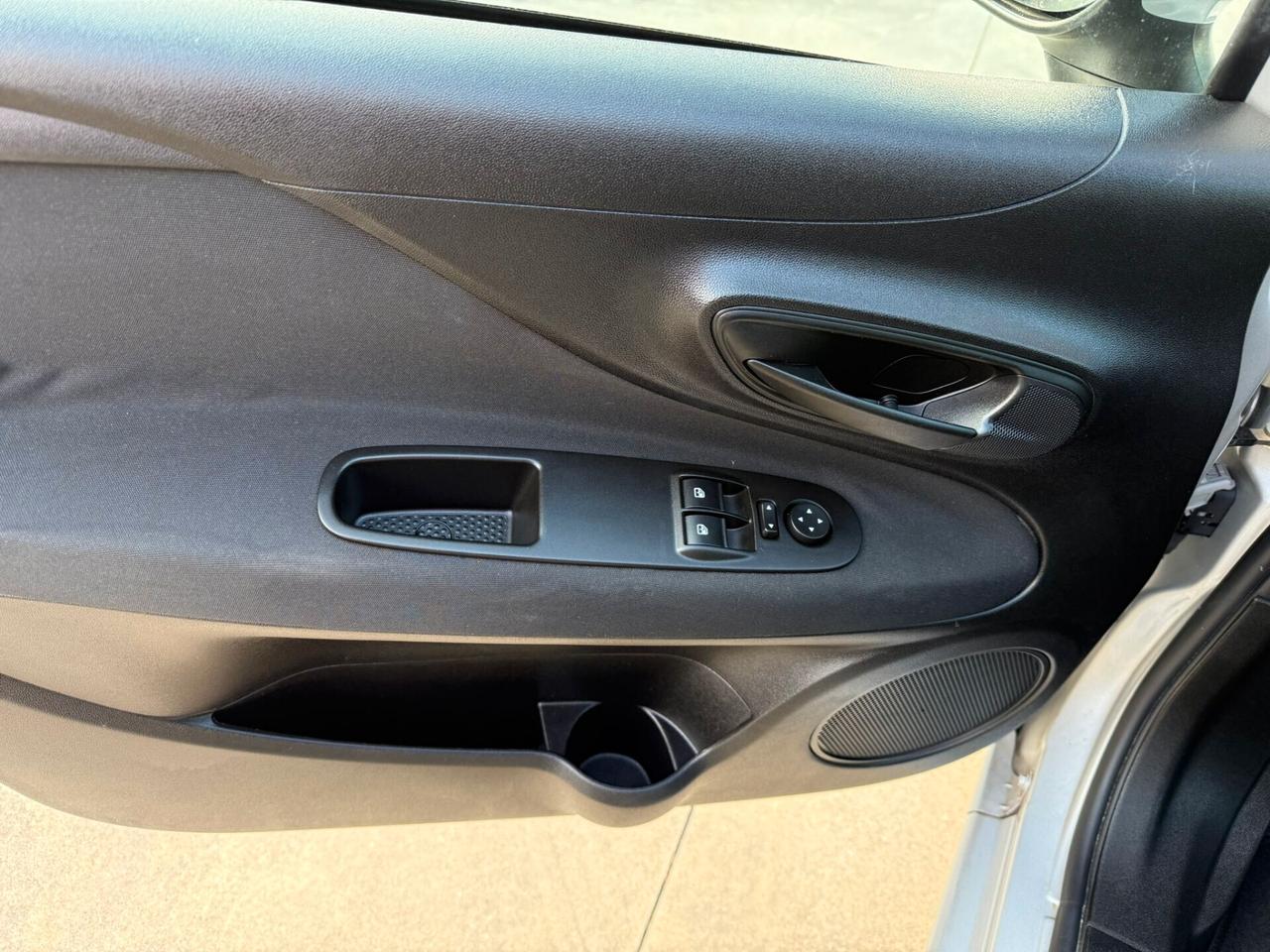 Fiat Punto 1.2 unico-propr solo 21.000 km