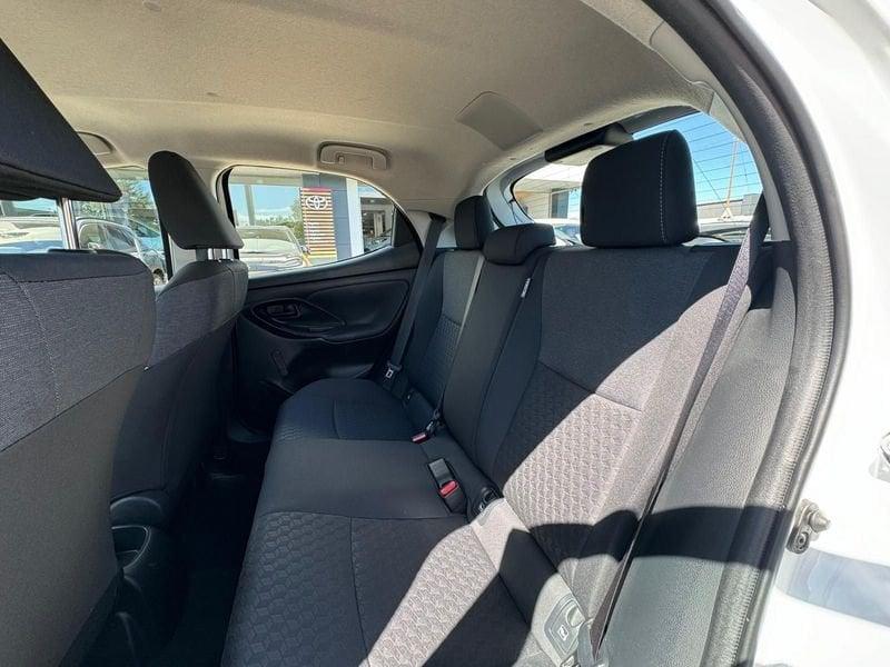 Toyota Yaris 1.0 Active MY22