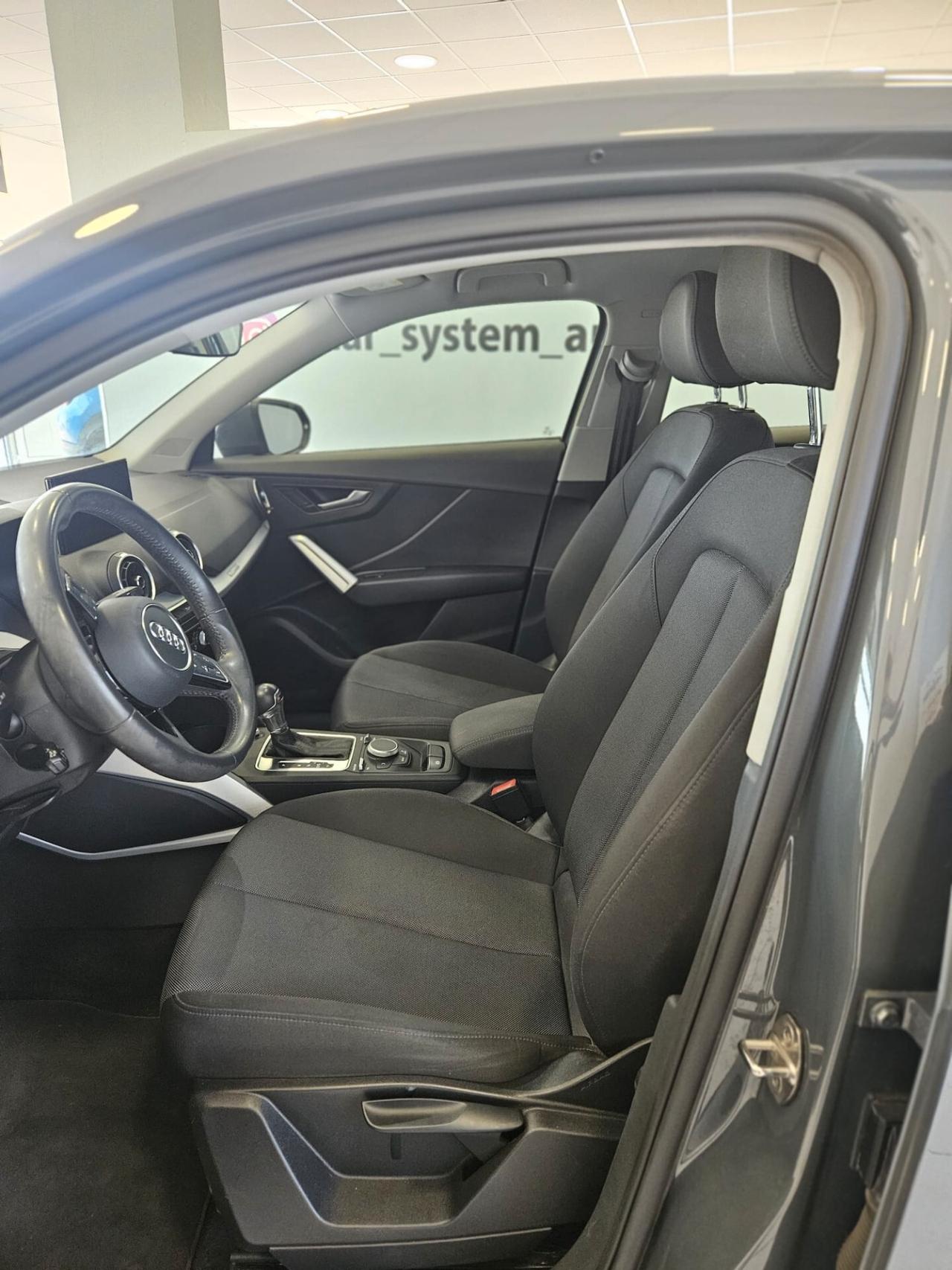 Audi Q2 1.6 TDI 116CV S-tronic Business