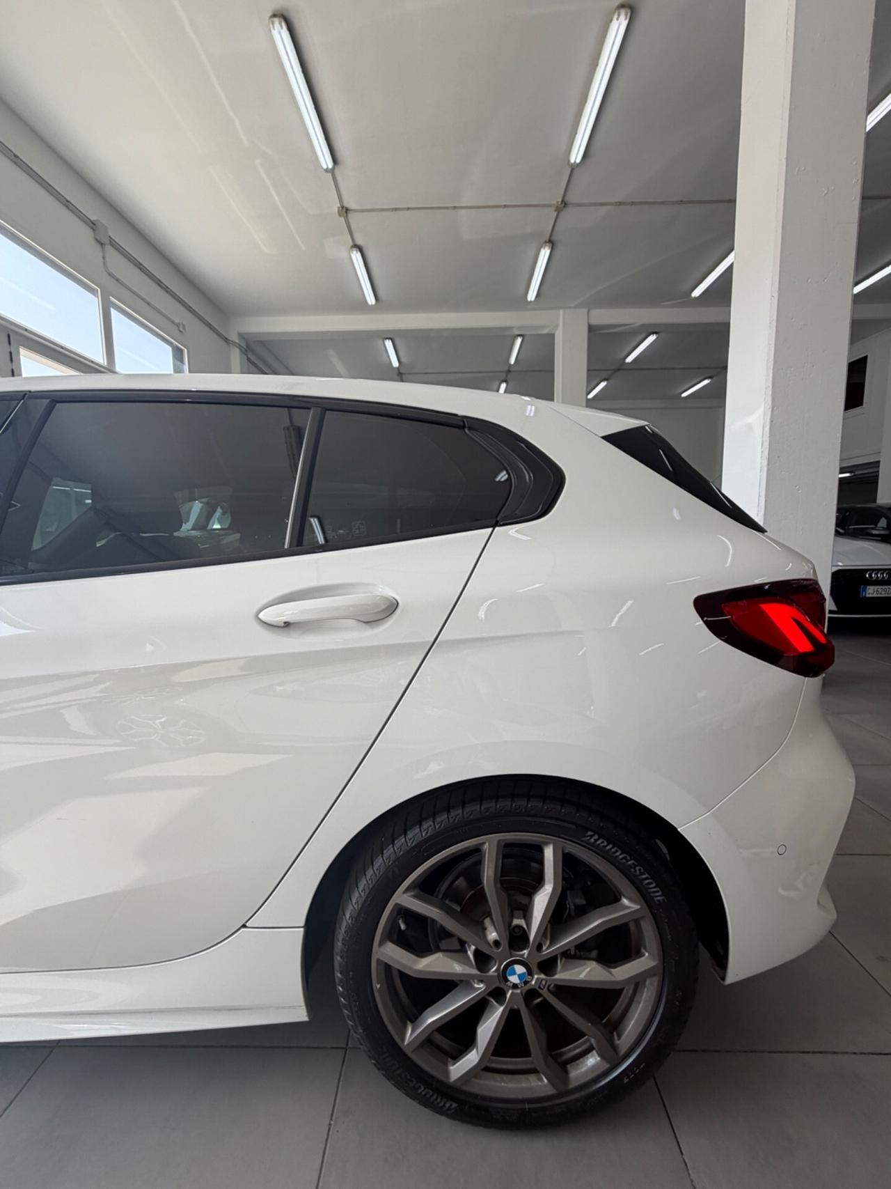 Bmw serie 1 118d 5p. M SPORT FINANZIABILE