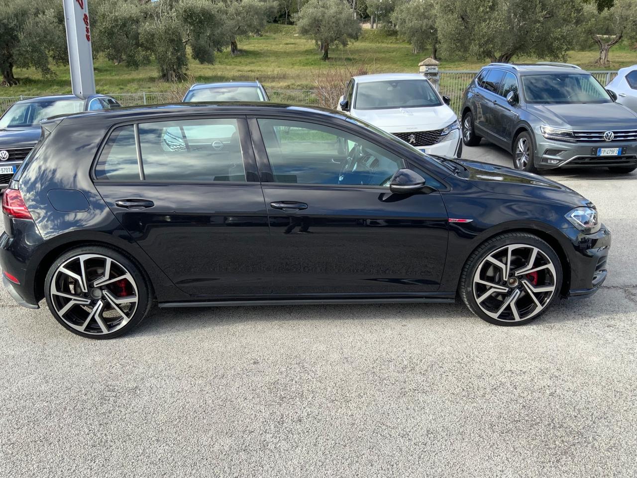 Volkswagen Golf GTI Performance 2.0 245 CV TSI 5p. BMT